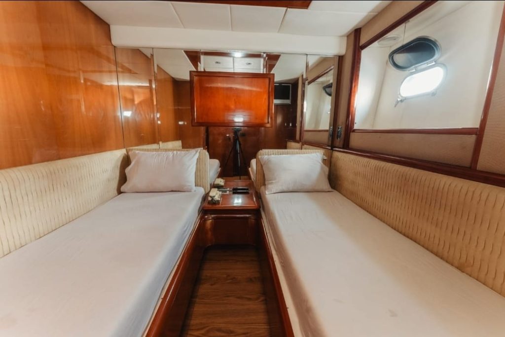 YATE SEA LAND - AZIMUT 70 FT