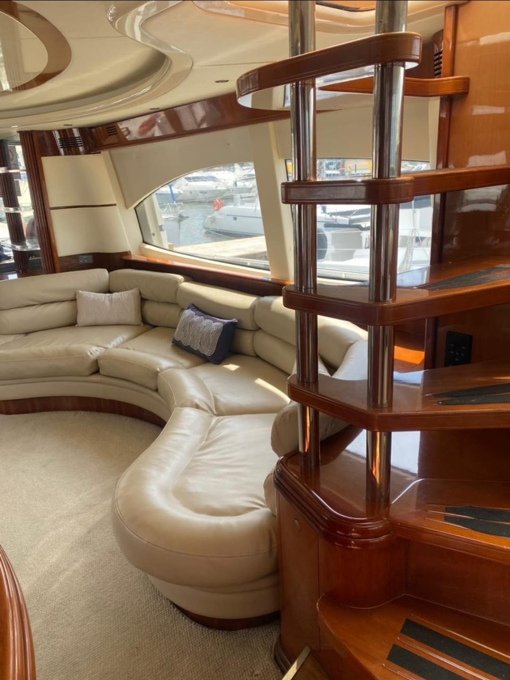YATE STAR LAND - AZIMUT 70 FT